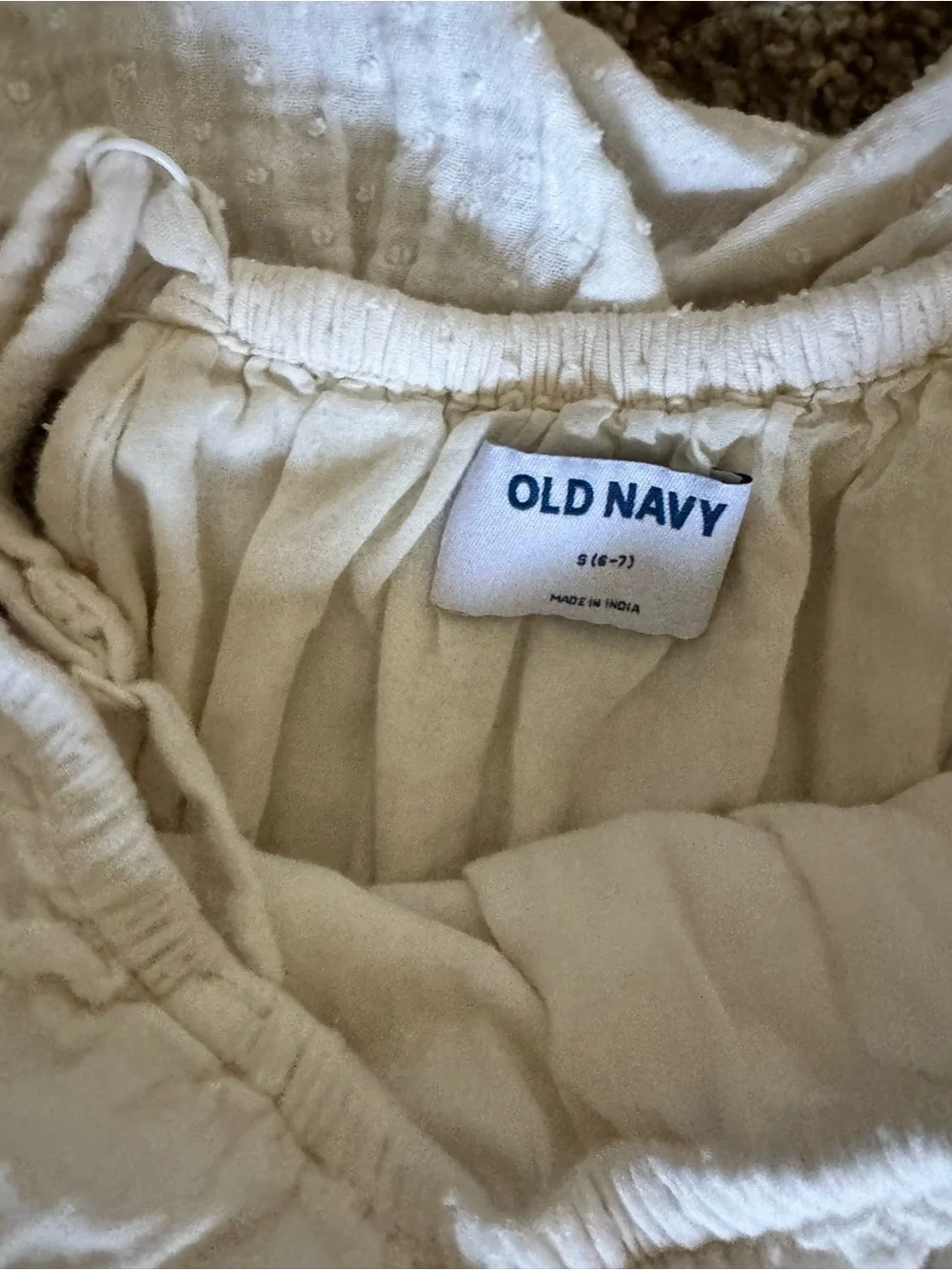 Old Navy Cream Gathered Waist Skirt